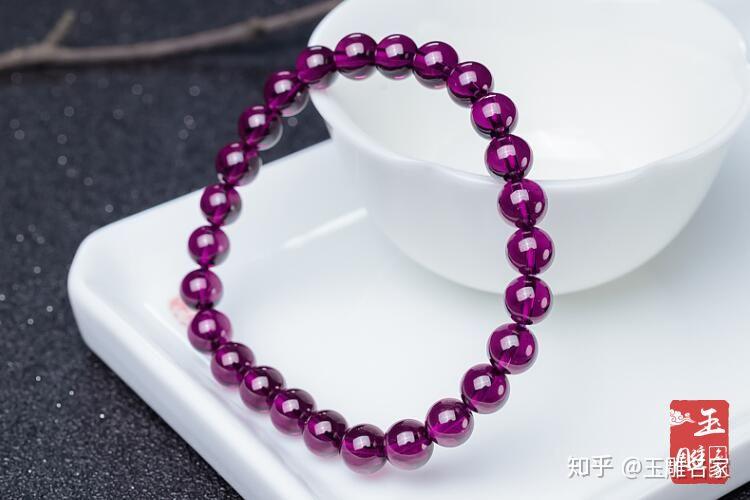揭秘石榴石价格背后的秘密 💫💎